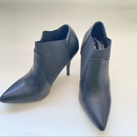 Anne Michelle Black Heeled Boots size 10 - Picture 4 of 5